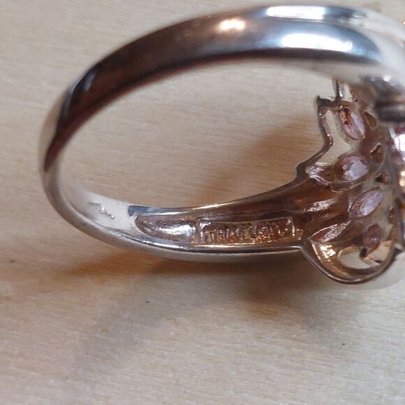 925 Sterling Silver and Amethyst Flower Cluster Ring Size 7.75 - Picture 9 of 10